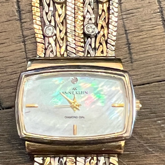 ⏰⌚️💕Anne Klein Gold and Silver Beaded Bracelet - Picture 2 of 7